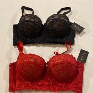 NWT Two Frederick’s of Hollywood Desiree push up bras 38C